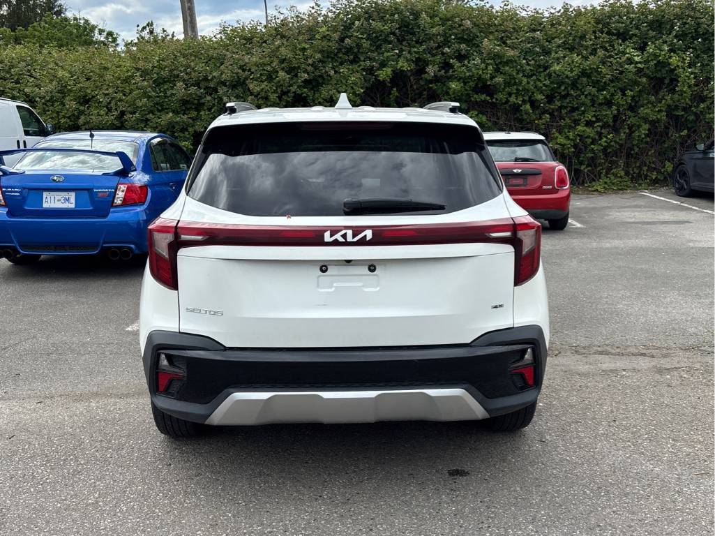 
								2025 Kia Seltos EX AWD full									