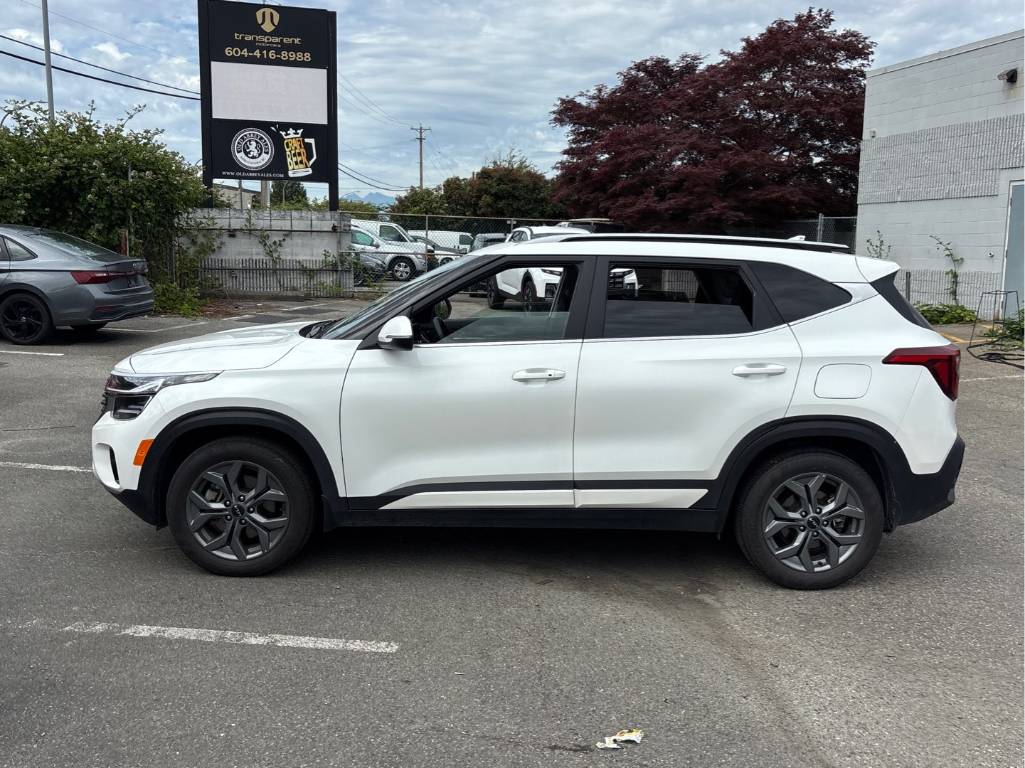 
								2025 Kia Seltos EX AWD full									